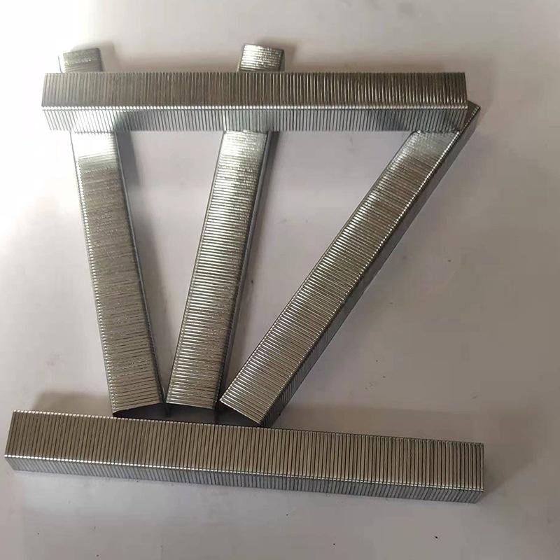 80 Series Staples